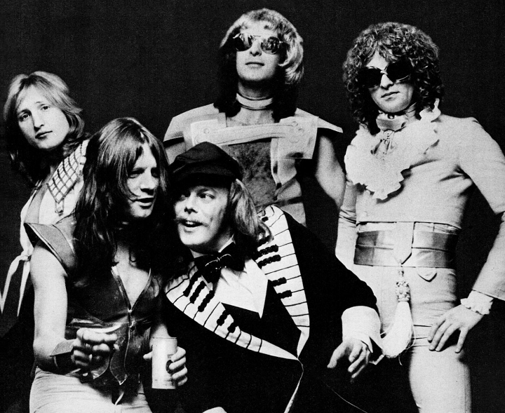 Mott the Hoople 1974 promo shot