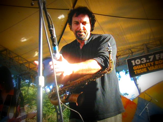 Jerry Marotta live, photo by Danette Davis